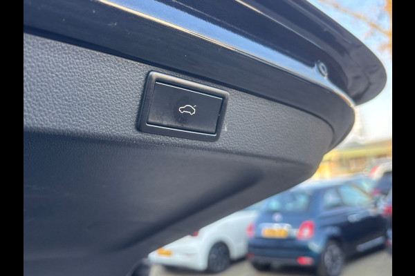 Škoda Octavia Combi 1.0 TSI Business Edition Plus | Memory Stoelen | Stuur Verwarming | Parkeer Sensoren
