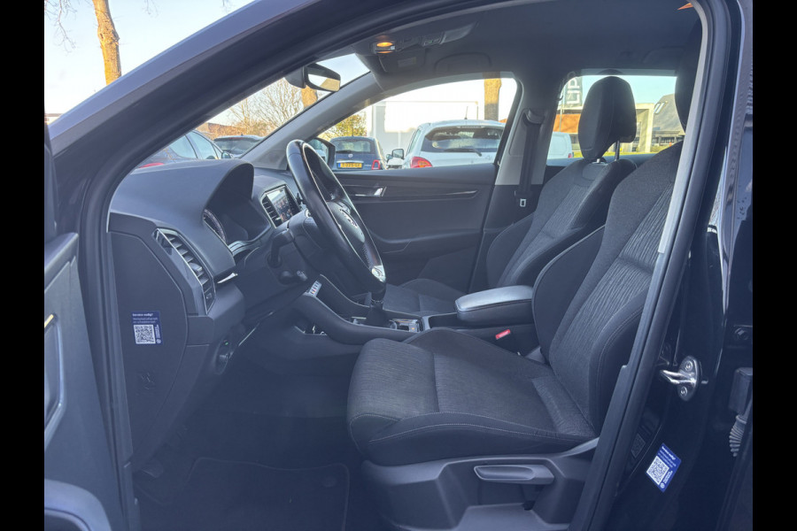 Škoda Karoq 1.5 TSI ACT Business | Stuurverwarming | Apple Carplay | Parkeer Sensoren | Cruise