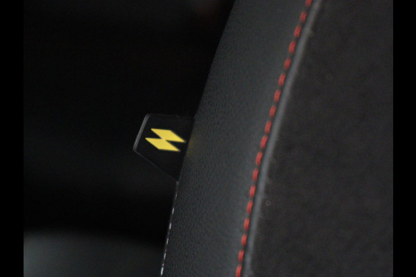 Renault Arkana 1.6 E-Tech Hybrid 145 R.S. Line | Leder/Alcantara | Stoelverwarming | Trekhaak | Adaptive cruise | Camera | Carplay | Keyless | Park Assist | Full LED | Navigatie