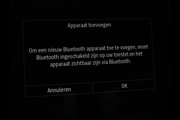 Renault Arkana 1.6 E-Tech Hybrid 145 R.S. Line | Leder/Alcantara | Stoelverwarming | Trekhaak | Adaptive cruise | Camera | Carplay | Keyless | Park Assist | Full LED | Navigatie