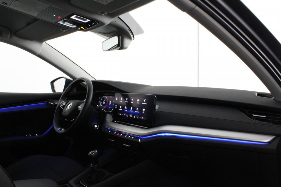 Škoda Octavia Combi 1.0 TSI Ambition > Camera/Trekhaak/Sfeerverlichting/Stoelverwarming..