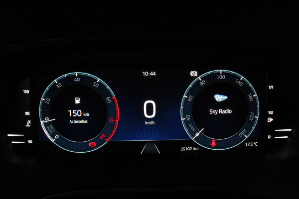 Škoda Octavia Combi 1.0 TSI Ambition > Camera/Trekhaak/Sfeerverlichting/Stoelverwarming..