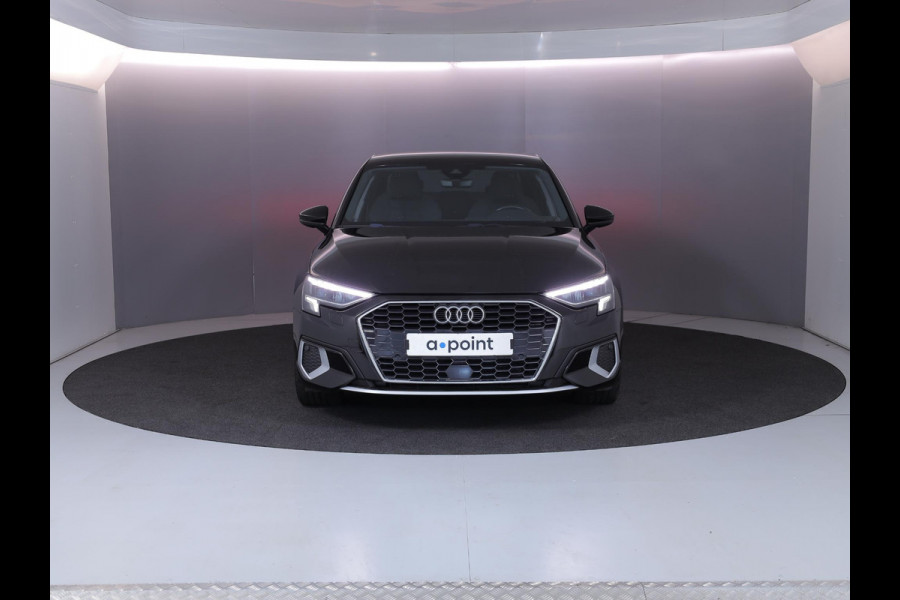 Audi A3 Limousine 30 TFSI Business edition 110 pk S-tronic | Navigatie | Parkeersensoren achter | LED koplampen | Apple Carplay/Android Auto |