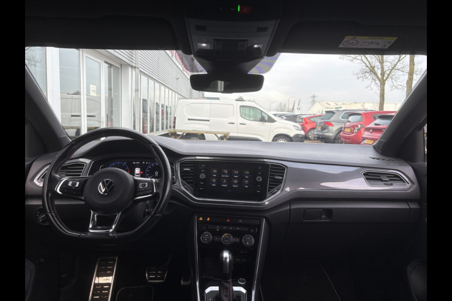 Volkswagen T-Roc 1.5 TSI Sport 2x R-Line | Parkeer Camera | Adaptieve Cruise | Navi