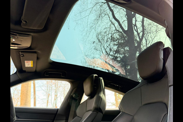 Porsche Taycan 4S Performance 84 kWh Sport Chrono-pakket | BOSE | 360° Camera | Stoelverw. | Panoramadak