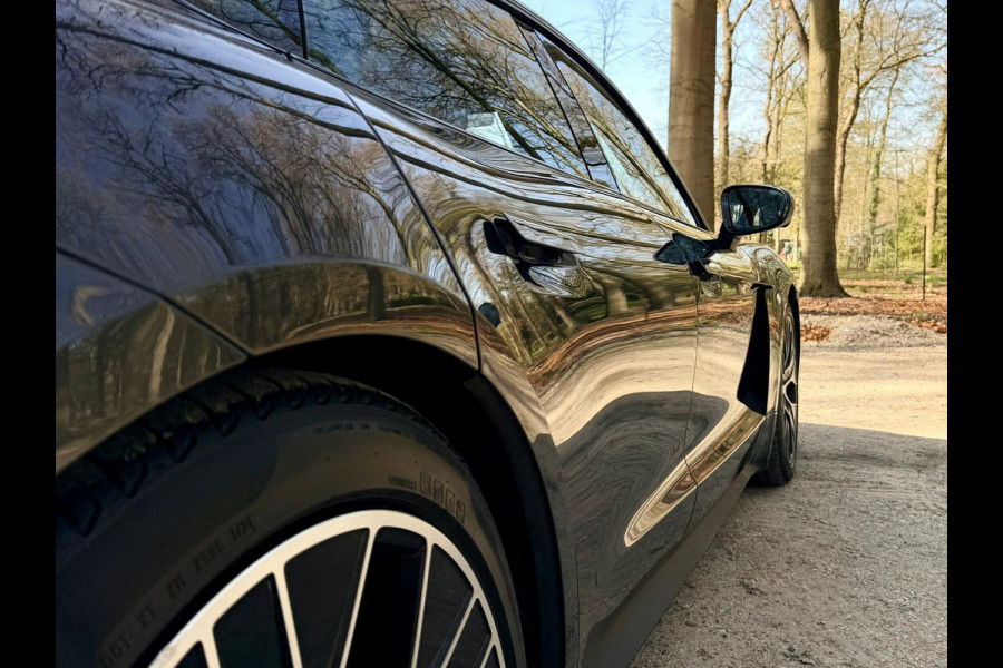 Porsche Taycan 4S Performance 84 kWh Sport Chrono-pakket | BOSE | 360° Camera | Stoelverw. | Panoramadak