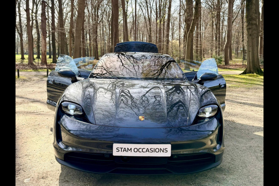 Porsche Taycan 4S Performance 84 kWh Sport Chrono-pakket | BOSE | 360° Camera | Stoelverw. | Panoramadak