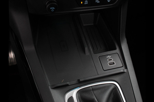 Ford Puma 1.0 EcoBoost Hybrid ST-Line X Climate control Navigatie Parkeersensoren Camera Adaptieve cruise control LED Panoramadak Digitail cockpit Apple Carplay/ Android Auto