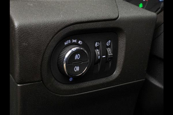 Opel Grandland X 1.2 Turbo Innovation Sport (APPLE CARPLAY,NAVI,CAMERA,CLIMATE,CRUISE,LED,GETINT,TREKHAAK,SPORTSTOELEN,LM VELGEN)