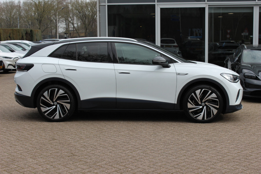 Volkswagen ID.4 Max 77 kWh / Full option! / SoH 92% / Trekhaak / Panoramadak / Camera / Head-up / Keyless / 21'' / ACC / Dodehoek / Elektr. stoelen / Massage / Navigatie / Stuurverwarming