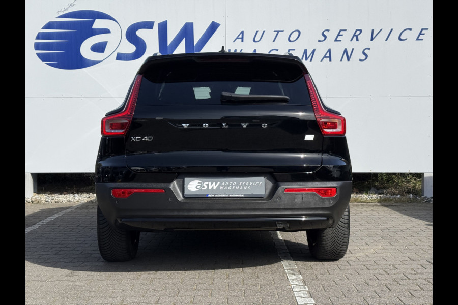 Volvo XC40 1.5 T4 Plug-in hybrid Plus Dark | Trekhaak | Navi | LED | Camera | 18 inch