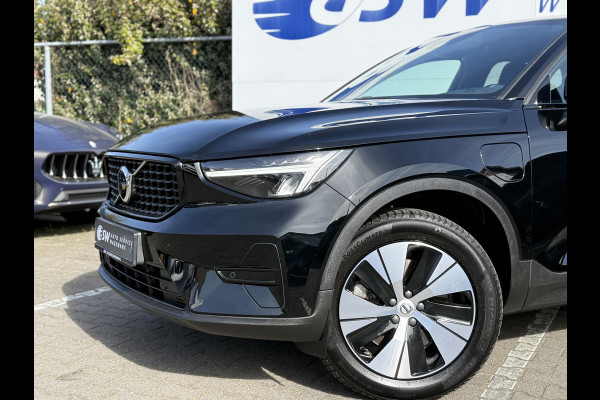Volvo XC40 1.5 T4 Plug-in hybrid Plus Dark | Trekhaak | Navi | LED | Camera | 18 inch