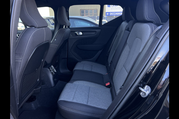 Volvo XC40 1.5 T4 Plug-in hybrid Plus Dark | Trekhaak | Navi | LED | Camera | 18 inch