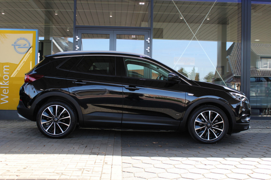 Opel Grandland X 1.6 Turbo Hybrid Ultimate | Stoelkoeling/-verwarming | Leder | 360 camera | Dealer Onderhouden