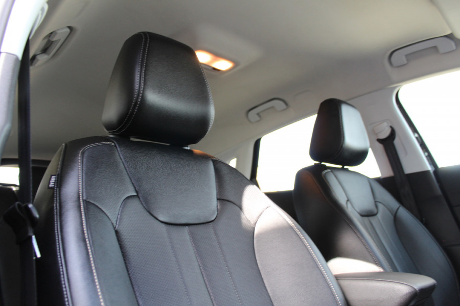 Opel Grandland X 1.6 Turbo Hybrid Ultimate | Stoelkoeling/-verwarming | Leder | 360 camera | Dealer Onderhouden