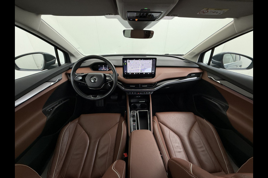 Škoda ENYAQ iV 80 Leer Pano-Dak/SchuifDak SOH 93% Trekhaak Camera Navi Ecc Apple Carplay Android Auto Pdc Cruise Control Privacy Glas Led DAB Stuur+Stoel+a-Bankverwarmd Elek.Achterklep Lane Assist Keyless Luxus 1e Eigenaar Origineel Nederlandse Auto Dealeronderhouden 1.000kg Trekvermogen