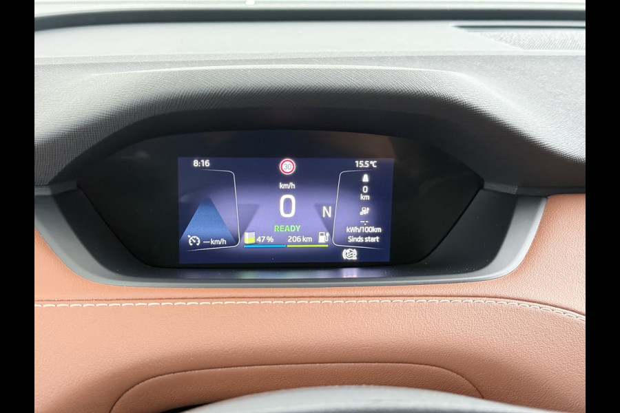 Škoda ENYAQ iV 80 Leer Pano-Dak/SchuifDak SOH 93% Trekhaak Camera Navi Ecc Apple Carplay Android Auto Pdc Cruise Control Privacy Glas Led DAB Stuur+Stoel+a-Bankverwarmd Elek.Achterklep Lane Assist Keyless Luxus 1e Eigenaar Origineel Nederlandse Auto Dealeronderhouden 1.000kg Trekvermogen