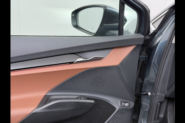 Škoda ENYAQ iV 80 Leer Pano-Dak/SchuifDak SOH 93% Trekhaak Camera Navi Ecc Apple Carplay Android Auto Pdc Cruise Control Privacy Glas Led DAB Stuur+Stoel+a-Bankverwarmd Elek.Achterklep Lane Assist Keyless Luxus 1e Eigenaar Origineel Nederlandse Auto Dealeronderhouden 1.000kg Trekvermogen