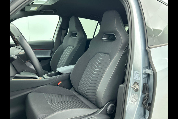 CUPRA Born Business 62 kWh | Navigatie | Apple Carplay/Android Auto | Camera | Parkeersensoren | Adaptive | Cruise Control | Stoel- en stuurverwarming | Virtual Cockpit | Climate Control | Lichtmetalen velgen