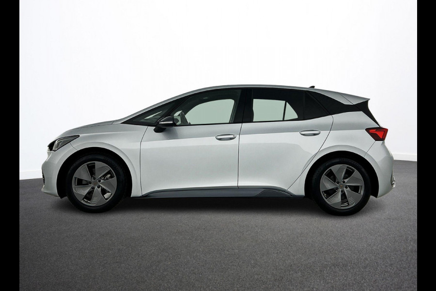 CUPRA Born Business 62 kWh | Navigatie | Apple Carplay/Android Auto | Camera | Parkeersensoren | Adaptive | Cruise Control | Stoel- en stuurverwarming | Virtual Cockpit | Climate Control | Lichtmetalen velgen