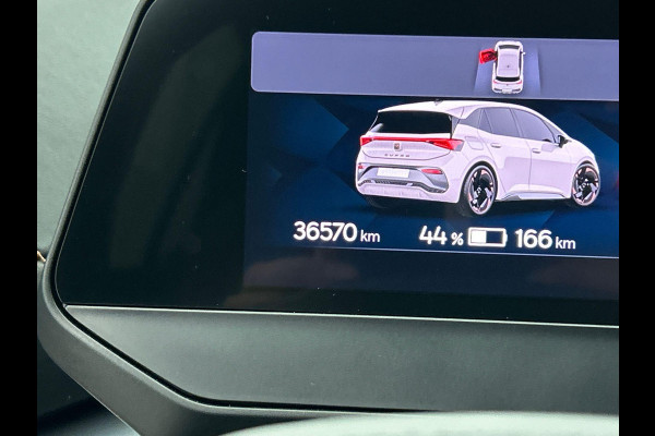 CUPRA Born Business 62 kWh | Navigatie | Apple Carplay/Android Auto | Camera | Parkeersensoren | Adaptive | Cruise Control | Stoel- en stuurverwarming | Virtual Cockpit | Climate Control | Lichtmetalen velgen