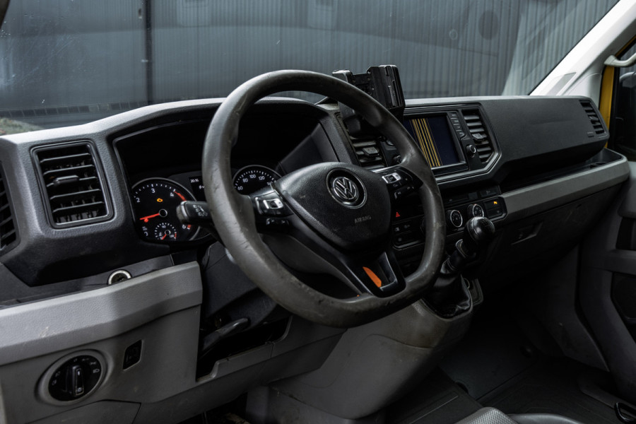 Volkswagen Crafter 35 2.0 TDI L3H2 Highline | 141 PK | 4-Motion | Camera | Navi | Cruise | Airco