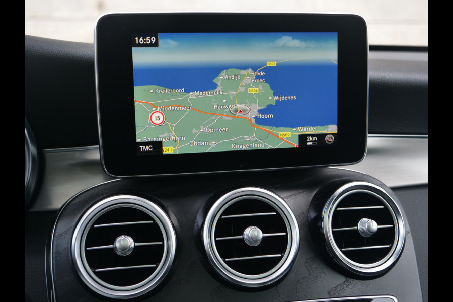 Mercedes-Benz GLC GLC 250 4MATIC | AMG | NL auto | Panorama | Burmester | Aantoonbaar onderhouden..