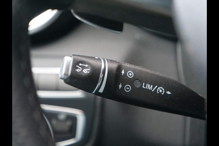 Mercedes-Benz GLC GLC 250 4MATIC | AMG | NL auto | Panorama | Burmester | Aantoonbaar onderhouden..