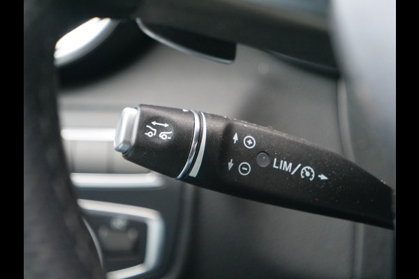 Mercedes-Benz GLC GLC 250 4MATIC | AMG | NL auto | Panorama | Burmester | Aantoonbaar onderhouden..