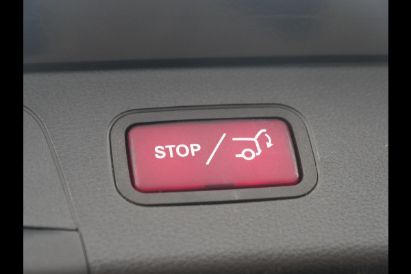 Mercedes-Benz GLC GLC 250 4MATIC | AMG | NL auto | Panorama | Burmester | Aantoonbaar onderhouden..