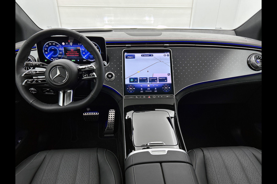 Mercedes-Benz EQE SUV 350+ Sport Edition 96 kWh | Winterpakket | Nightpakket | Displaypakket | Spiegelpakket | Parkeerpakket met 360°-camera | DIGITAL LIGHT met projectiefunctie | Trekhaak | Head-up display | Burmester® 3D-surround sound | Sierdelen lasercut van achteren verlicht |