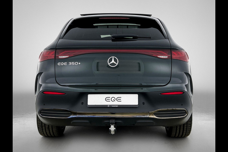 Mercedes-Benz EQE SUV 350+ Sport Edition 96 kWh | Winterpakket | Nightpakket | Displaypakket | Spiegelpakket | Parkeerpakket met 360°-camera | DIGITAL LIGHT met projectiefunctie | Trekhaak | Head-up display | Burmester® 3D-surround sound | Sierdelen lasercut van achteren verlicht |