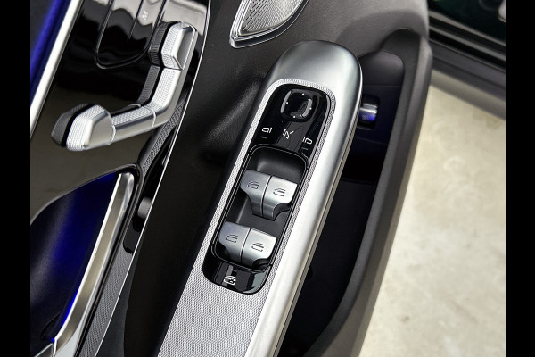 Mercedes-Benz EQE SUV 350+ Sport Edition 96 kWh | Winterpakket | Nightpakket | Displaypakket | Spiegelpakket | Parkeerpakket met 360°-camera | DIGITAL LIGHT met projectiefunctie | Trekhaak | Head-up display | Burmester® 3D-surround sound | Sierdelen lasercut van achteren verlicht |