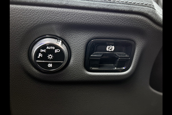 Mercedes-Benz EQE SUV 350+ Sport Edition 96 kWh | Winterpakket | Nightpakket | Displaypakket | Spiegelpakket | Parkeerpakket met 360°-camera | DIGITAL LIGHT met projectiefunctie | Trekhaak | Head-up display | Burmester® 3D-surround sound | Sierdelen lasercut van achteren verlicht |