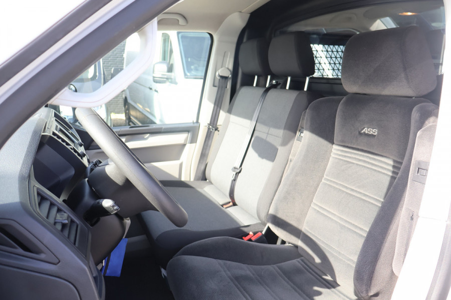 Volkswagen Transporter 2.0 TDI L1 H1 Inrichting