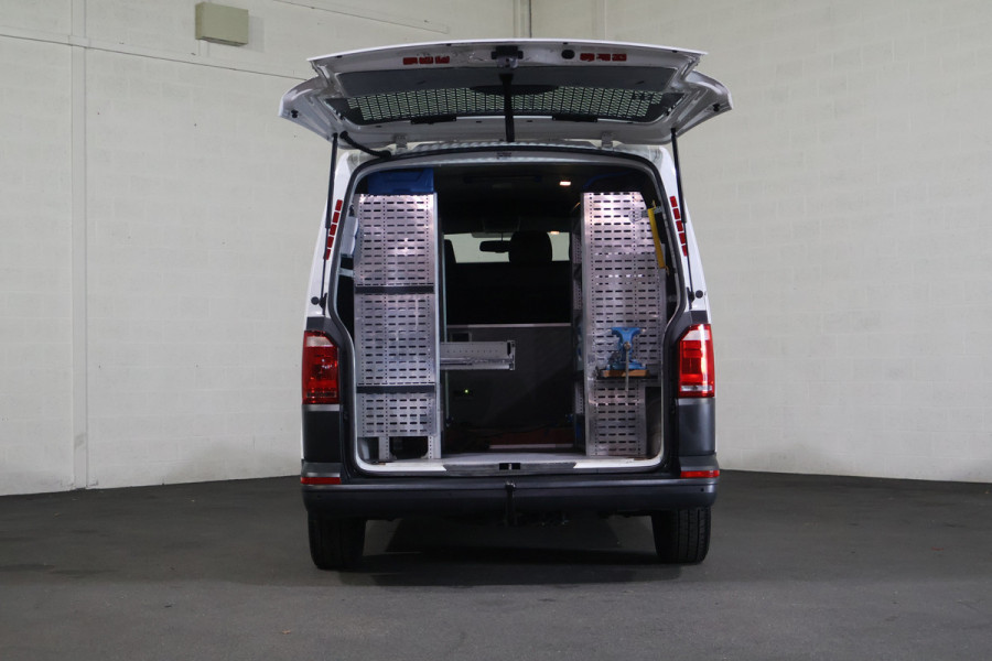 Volkswagen Transporter 2.0 TDI L1 H1 Inrichting