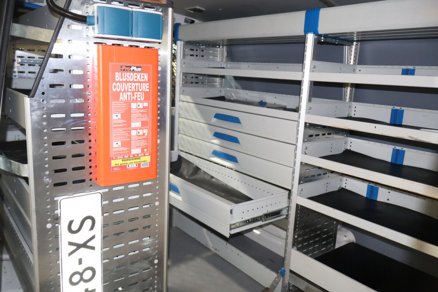 Volkswagen Transporter 2.0 TDI L1 H1 Inrichting