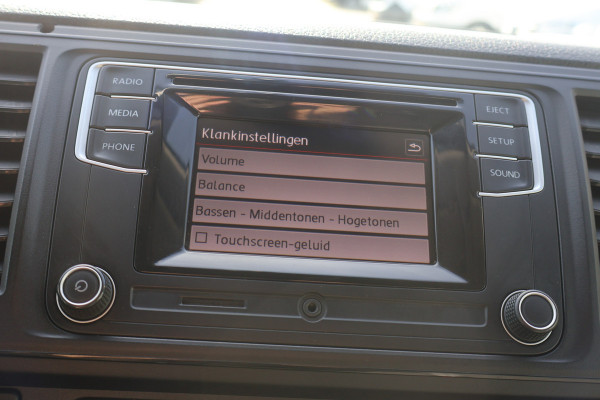 Volkswagen Transporter 2.0 TDI L1 H1 Inrichting