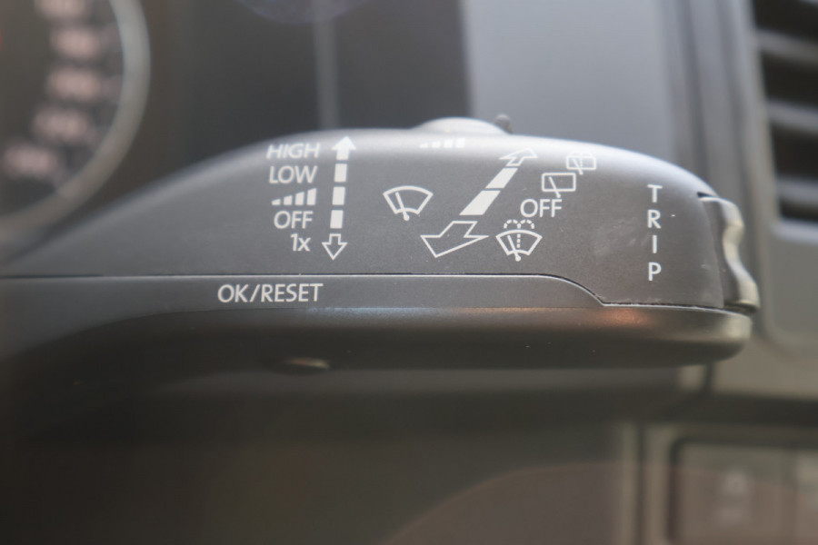 Volkswagen Transporter 2.0 TDI L1 H1 Inrichting