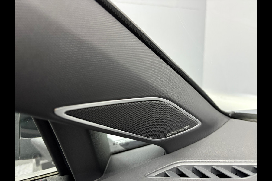 Volkswagen Golf 8.5 GTI 2.0 Pano Headup Leer