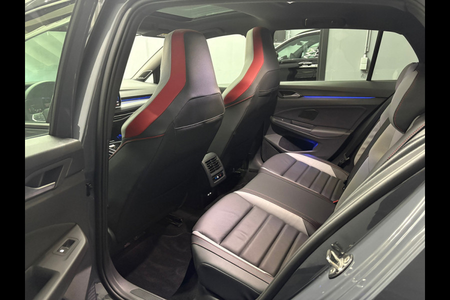 Volkswagen Golf 8.5 GTI 2.0 Pano Headup Leer