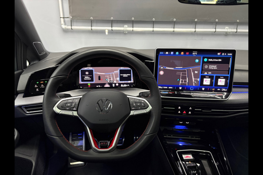 Volkswagen Golf 8.5 GTI 2.0 Pano Headup Leer