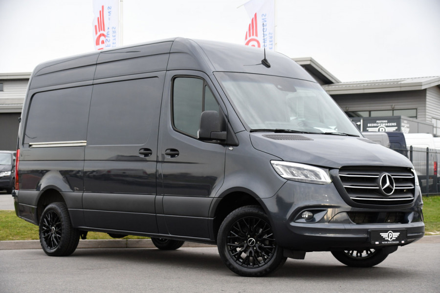 Mercedes-Benz Sprinter 317 1.9 CDI L2H2 RWD PB Edition Camera, Cruise, Carplay, 10,5'' Mbux, LED, Automaat, Geveerde stoel, 170pk, Stoelverwarming, Uniek!