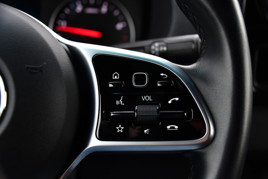 Mercedes-Benz Sprinter 317 1.9 CDI L2H2 RWD PB Edition Camera, Cruise, Carplay, 10,5'' Mbux, LED, Automaat, Geveerde stoel, 170pk, Stoelverwarming, Uniek!