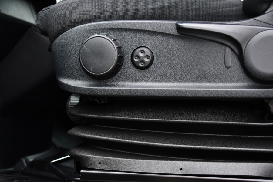 Mercedes-Benz Sprinter 317 1.9 CDI L2H2 RWD PB Edition Camera, Cruise, Carplay, 10,5'' Mbux, LED, Automaat, Geveerde stoel, 170pk, Stoelverwarming, Uniek!