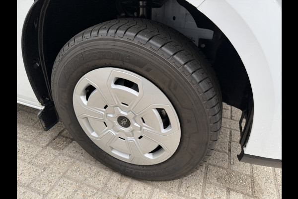 Ford Transit Custom 320 2.0 TDCI L2H1 Trend originele Ford dubbel cabine affabriek / prijs rijklaar € 39.950 ex btw / lease vanaf € 652 / dubbele schuifdeur / NIEUWE bus / BPM vrij !