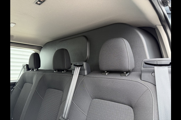 Ford Transit Custom 320 2.0 TDCI L2H1 Trend originele Ford dubbel cabine affabriek / prijs rijklaar € 39.950 ex btw / lease vanaf € 652 / dubbele schuifdeur / NIEUWE bus / BPM vrij !