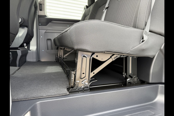 Ford Transit Custom 320 2.0 TDCI L2H1 Trend originele Ford dubbel cabine affabriek / prijs rijklaar € 39.950 ex btw / lease vanaf € 652 / dubbele schuifdeur / NIEUWE bus / BPM vrij !