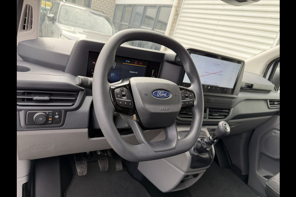 Ford Transit Custom 320 2.0 TDCI L2H1 Trend originele Ford dubbel cabine affabriek / prijs rijklaar € 39.950 ex btw / lease vanaf € 652 / dubbele schuifdeur / NIEUWE bus / BPM vrij !