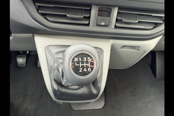 Ford Transit Custom 320 2.0 TDCI L2H1 Trend originele Ford dubbel cabine affabriek / prijs rijklaar € 39.950 ex btw / lease vanaf € 652 / dubbele schuifdeur / NIEUWE bus / BPM vrij !